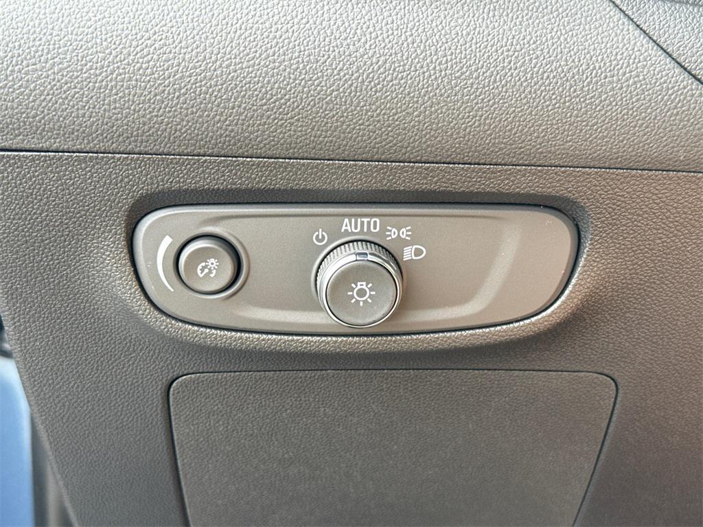 new 2026 Buick Encore GX car, priced at $27,750