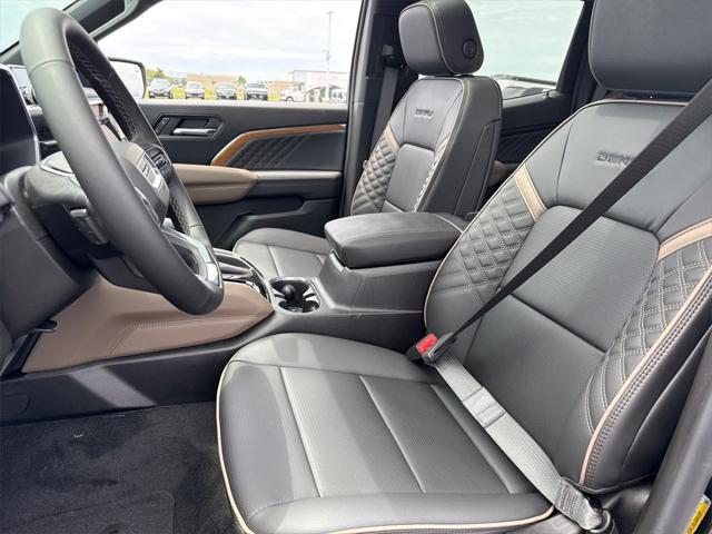 new 2025 GMC Canyon car, priced at $52,680