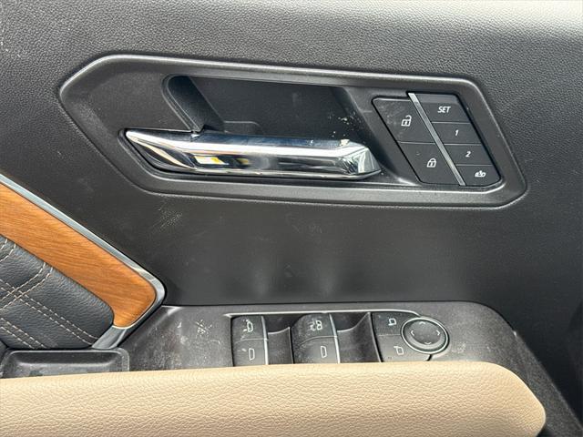 new 2025 GMC Canyon car, priced at $52,680