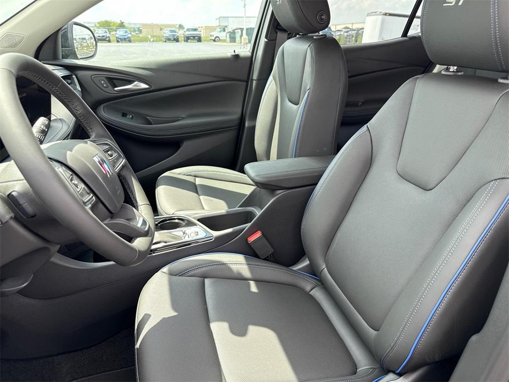 new 2026 Buick Encore GX car, priced at $27,750