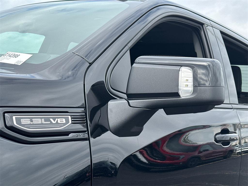 new 2026 GMC Sierra 1500 car, priced at $58,250