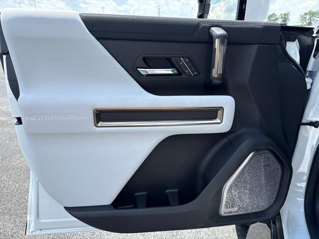 new 2025 GMC HUMMER EV Pickup car, priced at $89,000