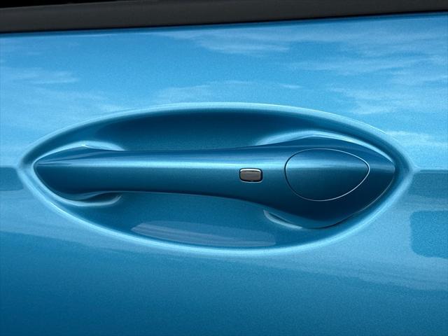new 2025 Buick Envista car, priced at $26,126