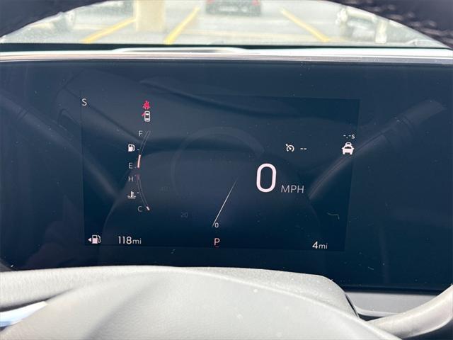 new 2025 Buick Envista car, priced at $26,126