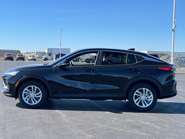 new 2025 Buick Envista car, priced at $23,641