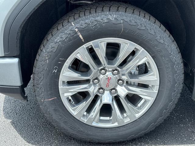 new 2025 GMC Sierra 1500 car, priced at $61,250