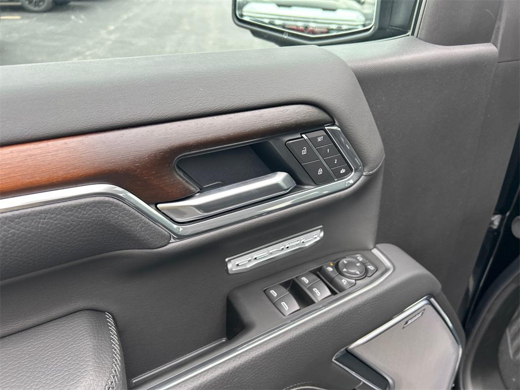 new 2026 GMC Sierra 1500 car, priced at $62,250