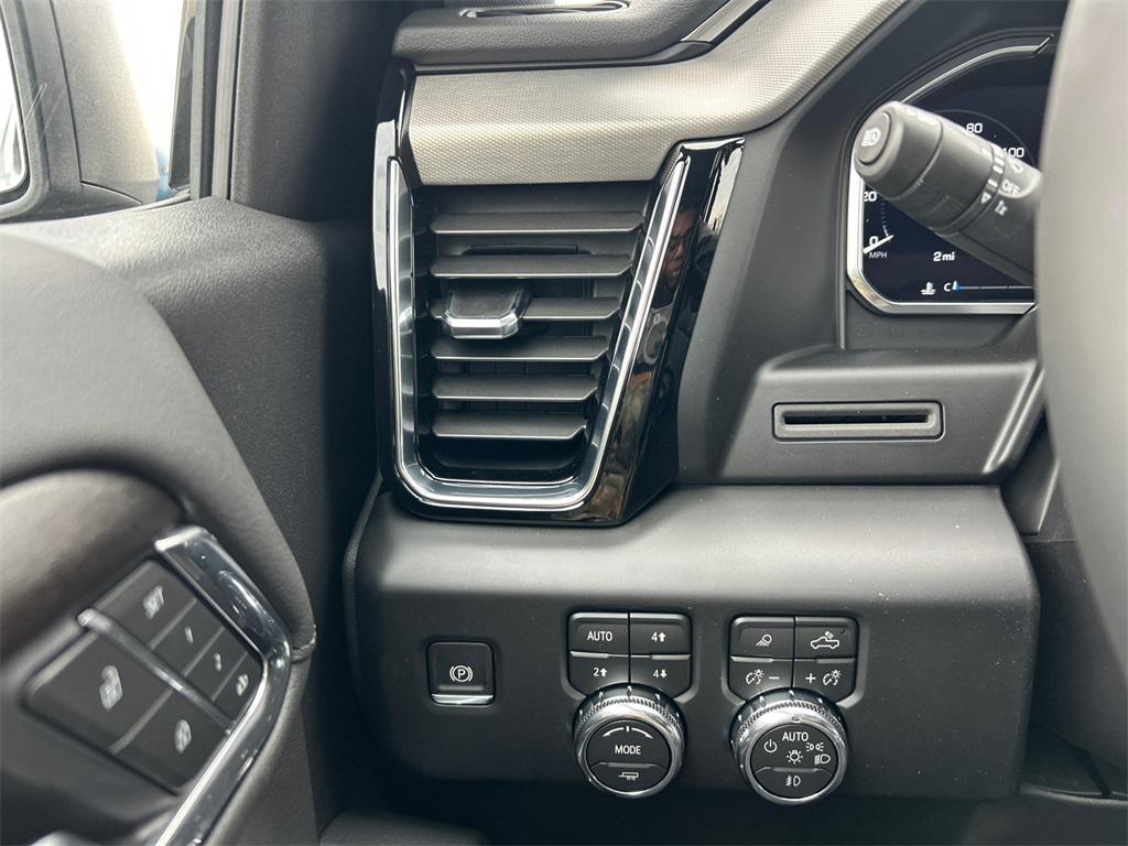 new 2026 GMC Sierra 1500 car, priced at $62,250