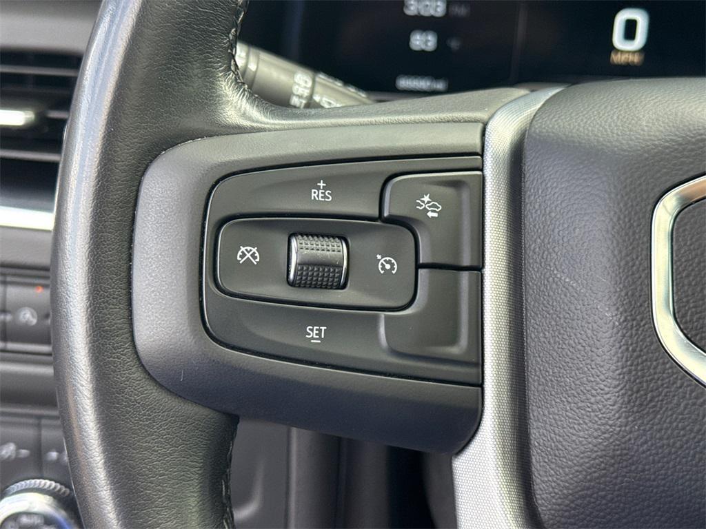 used 2023 GMC Yukon car, priced at $44,000