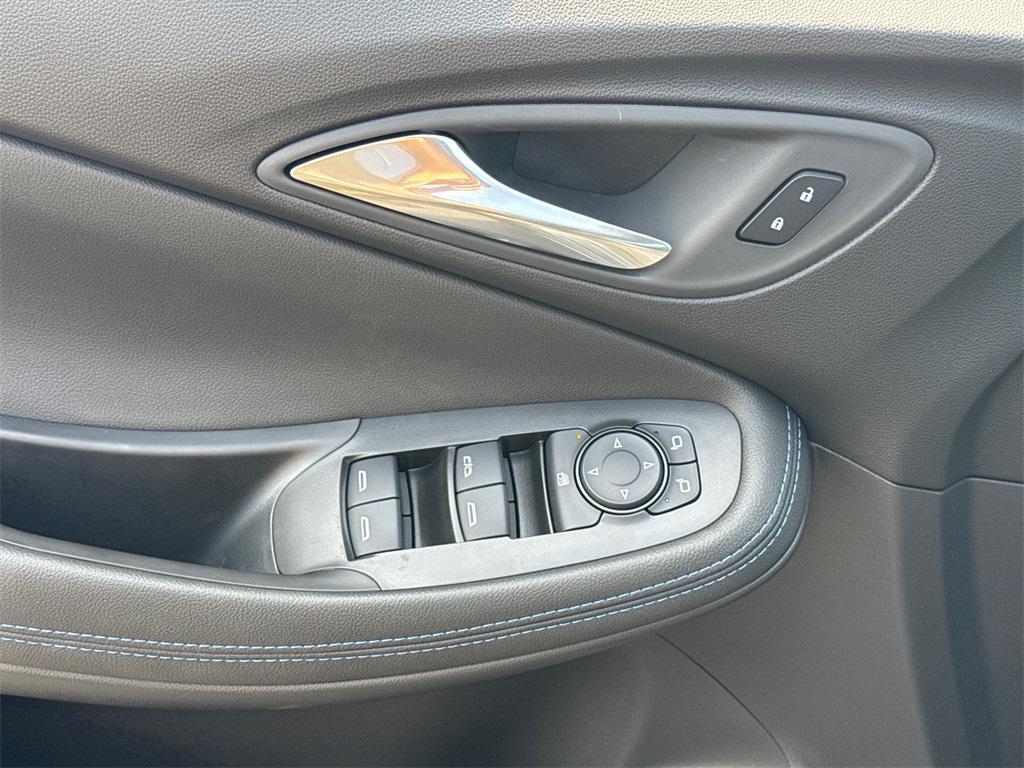 new 2026 Buick Encore GX car, priced at $27,000