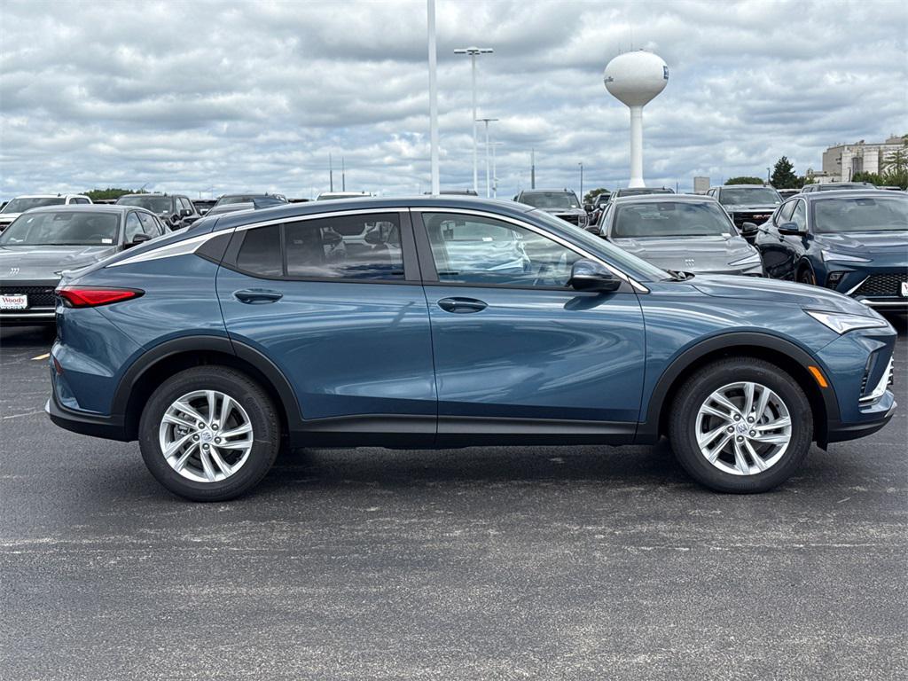 new 2025 Buick Envista car, priced at $23,500