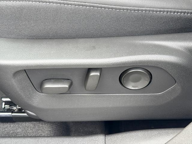 new 2025 Buick Envision car, priced at $35,000