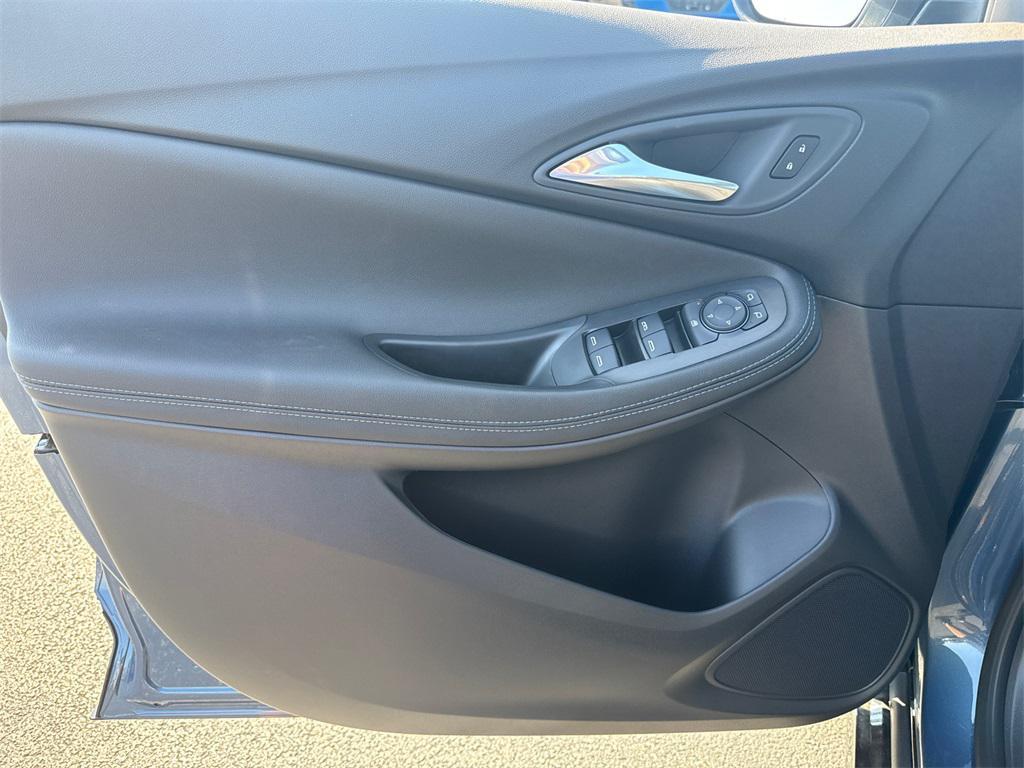 new 2026 Buick Encore GX car, priced at $27,500