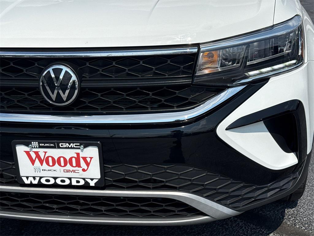 used 2022 Volkswagen Taos car, priced at $20,000