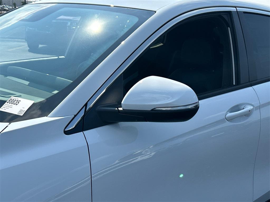 new 2025 Buick Envista car, priced at $23,500