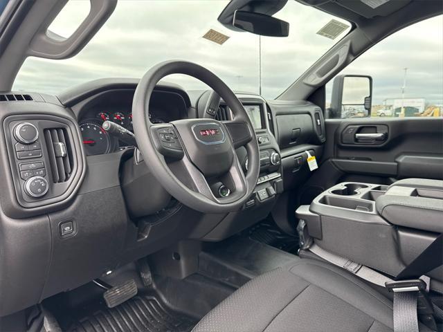 new 2025 GMC Sierra 2500 car, priced at $53,597