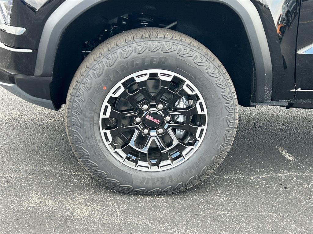 new 2026 GMC Canyon car, priced at $47,575