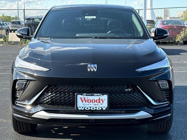 new 2025 Buick Envista car, priced at $26,969