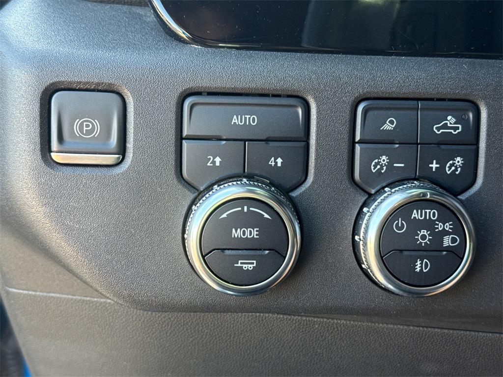 used 2022 GMC Sierra 1500 car, priced at $38,000