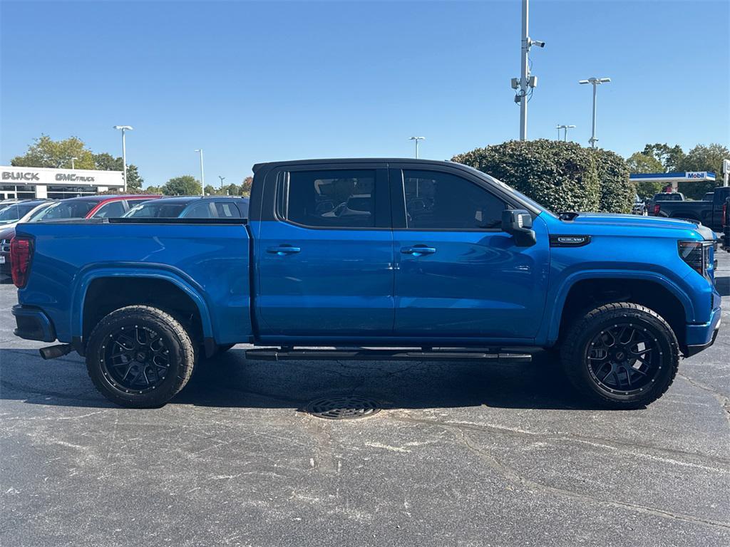 used 2022 GMC Sierra 1500 car, priced at $38,000