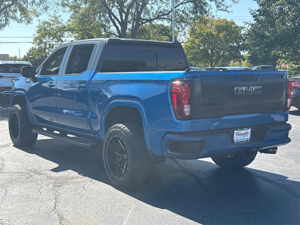 used 2022 GMC Sierra 1500 car, priced at $38,000