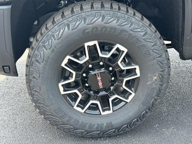 new 2025 GMC Sierra 2500 car, priced at $90,305