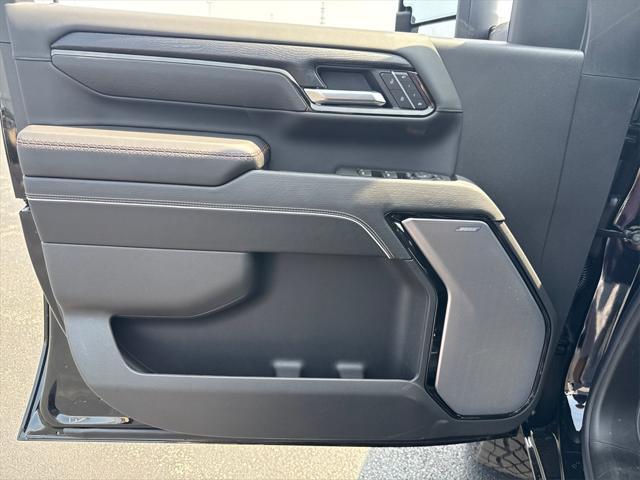 new 2025 GMC Sierra 2500 car, priced at $90,305