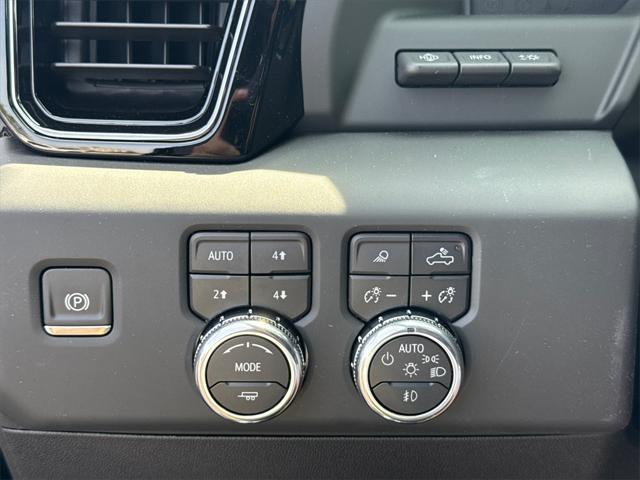 new 2025 GMC Sierra 2500 car, priced at $90,305