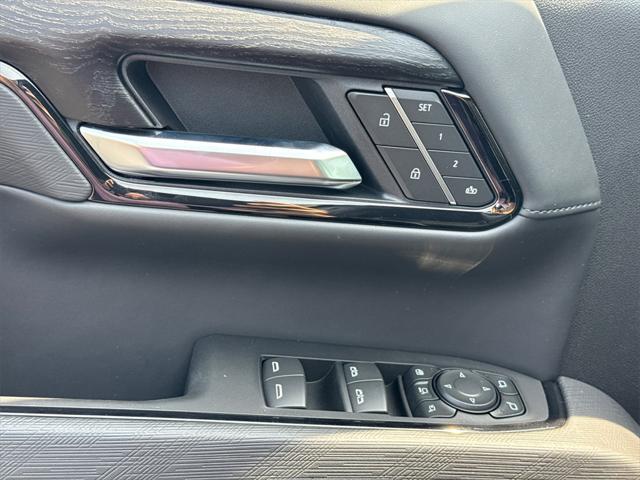 new 2025 GMC Sierra 2500 car, priced at $90,305