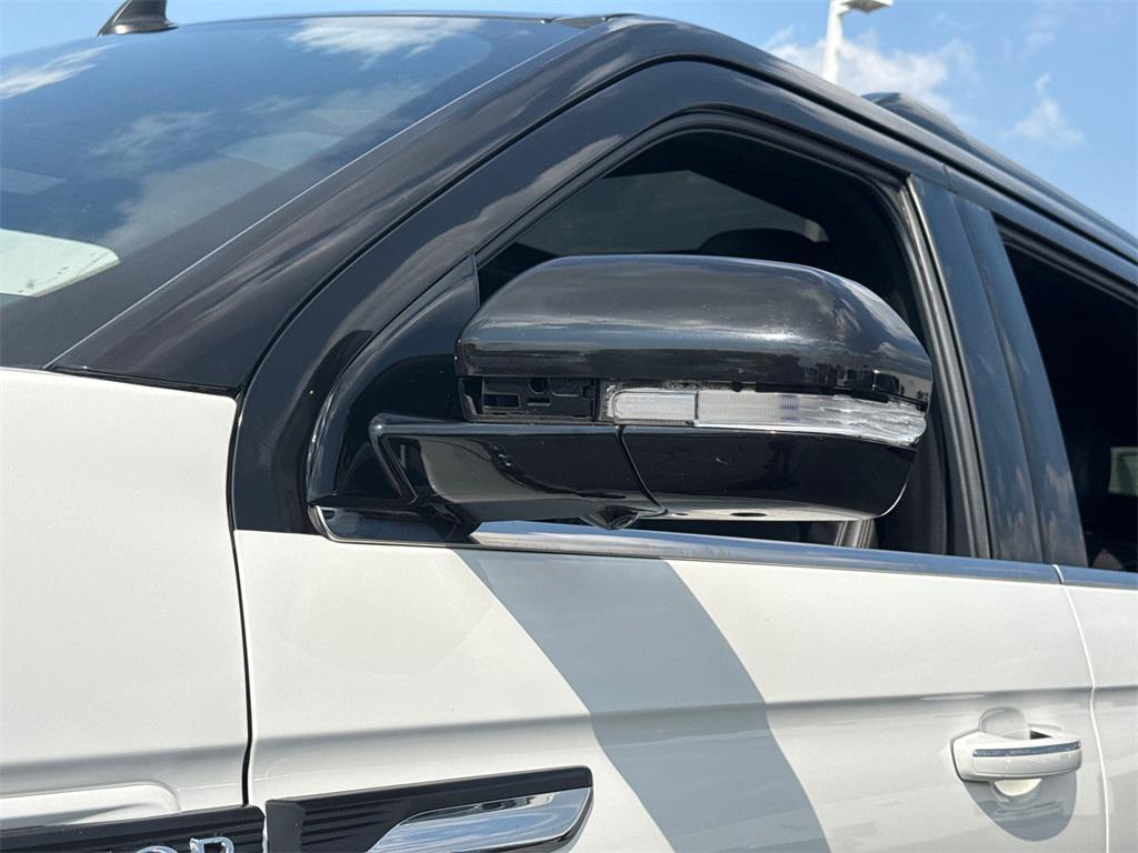used 2023 Lincoln Navigator car, priced at $65,500