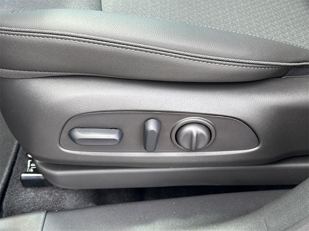 new 2026 Buick Encore GX car, priced at $27,000