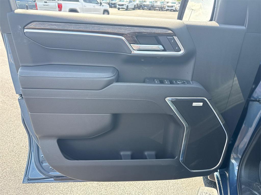 new 2026 GMC Sierra 1500 car, priced at $58,250