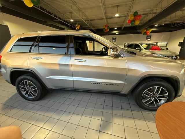 used 2019 Jeep Grand Cherokee car, priced at $18,250