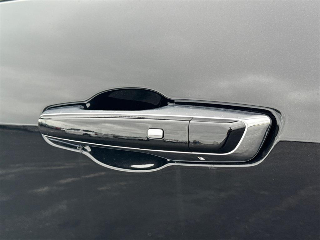 new 2026 Buick Enclave car, priced at $59,000