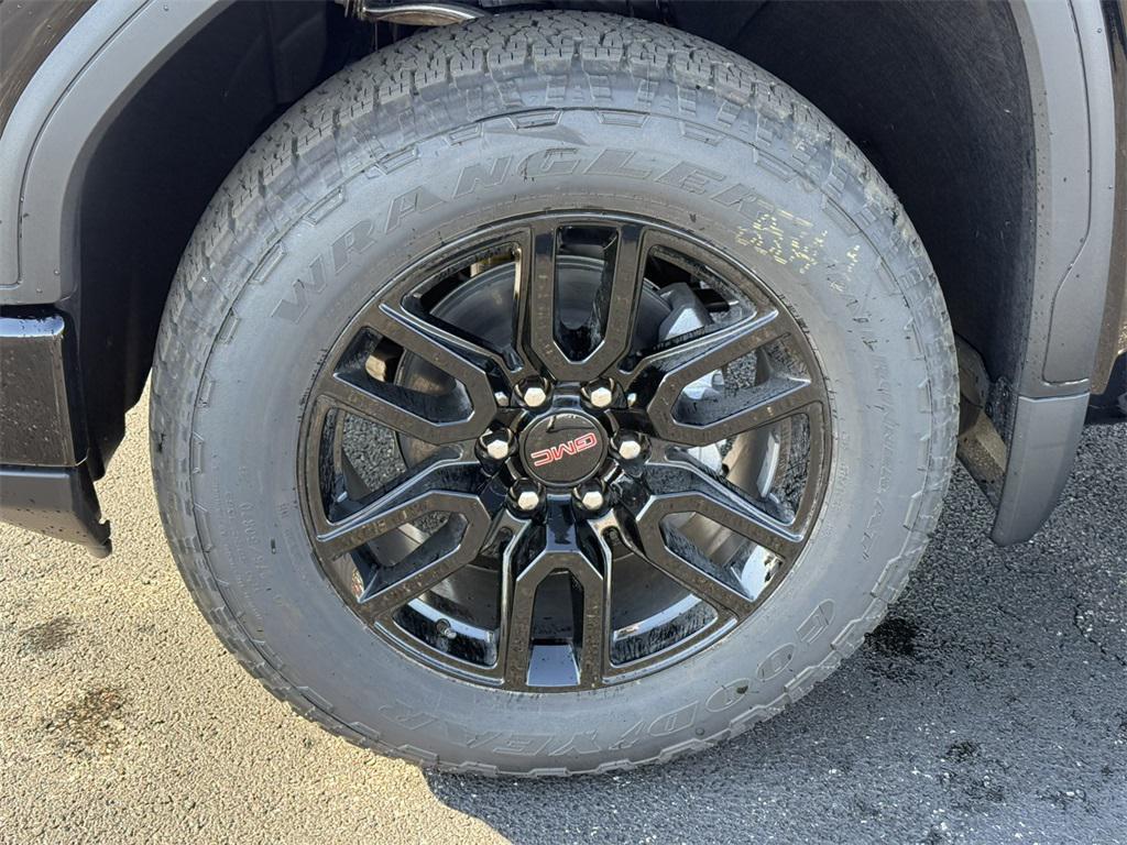 new 2026 GMC Sierra 1500 car, priced at $58,250