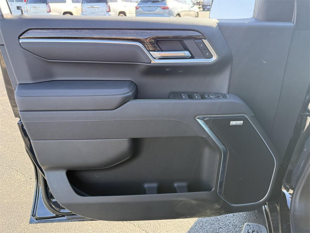 new 2026 GMC Sierra 1500 car, priced at $58,250