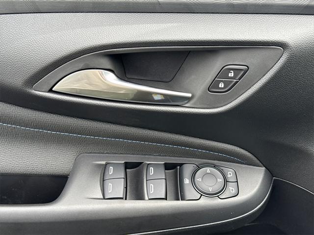 new 2025 Buick Envista car, priced at $26,969