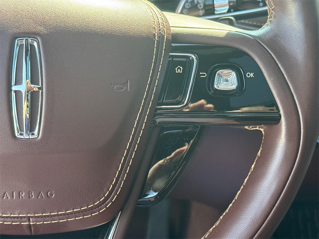 used 2022 Lincoln Aviator car, priced at $48,000
