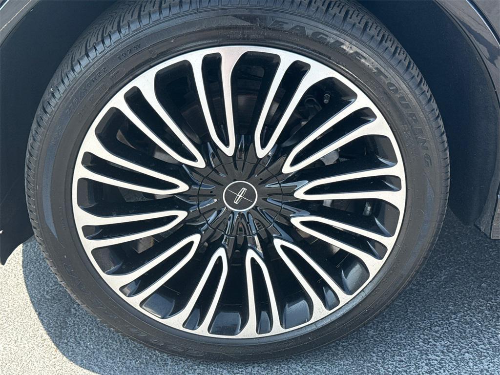 used 2022 Lincoln Aviator car, priced at $48,000