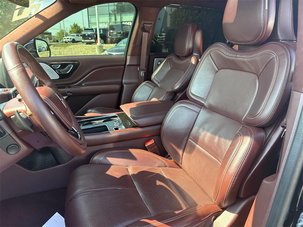 used 2022 Lincoln Aviator car, priced at $48,000