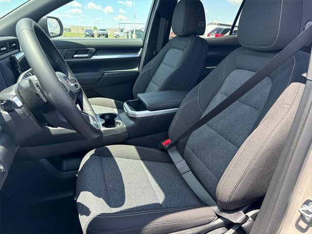 new 2026 GMC Terrain car, priced at $33,274