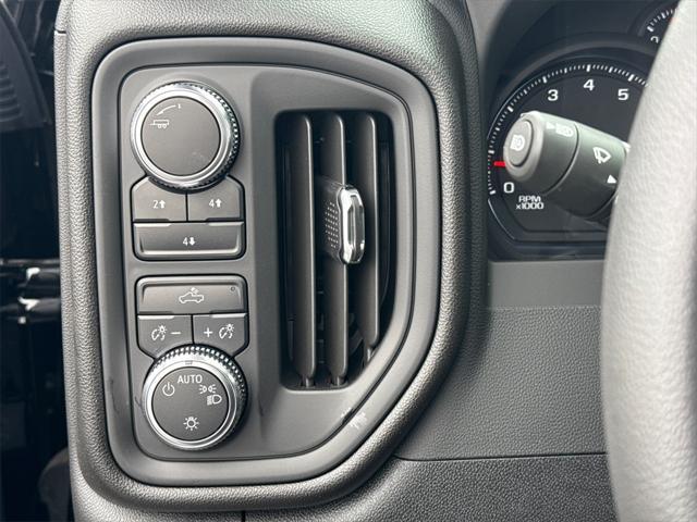new 2025 GMC Sierra 2500 car, priced at $48,622