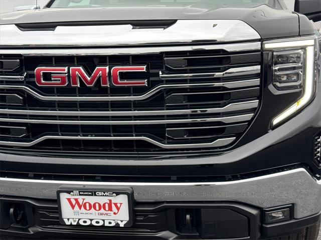 new 2025 GMC Sierra 1500 car, priced at $60,250