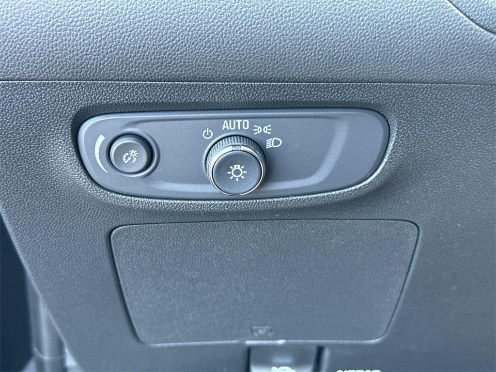 new 2026 Buick Encore GX car, priced at $27,750