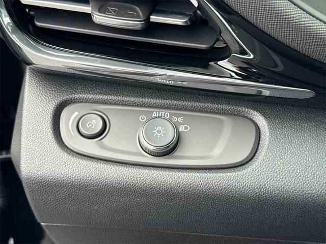 new 2025 Buick Envista car, priced at $27,793