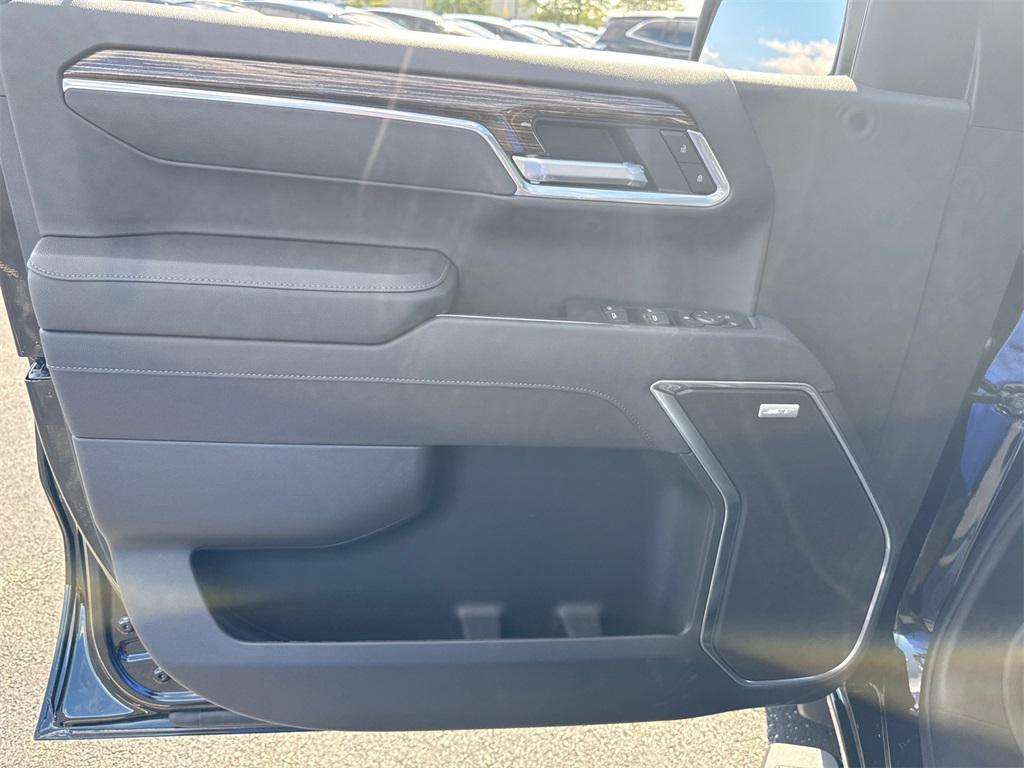 new 2026 GMC Sierra 1500 car, priced at $57,750