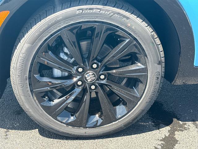 new 2025 Buick Envista car, priced at $28,234