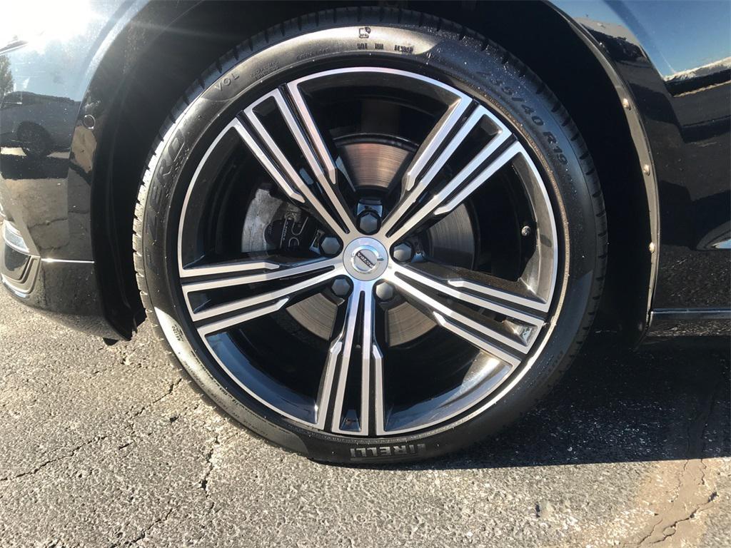 used 2021 Volvo S60 car, priced at $25,500