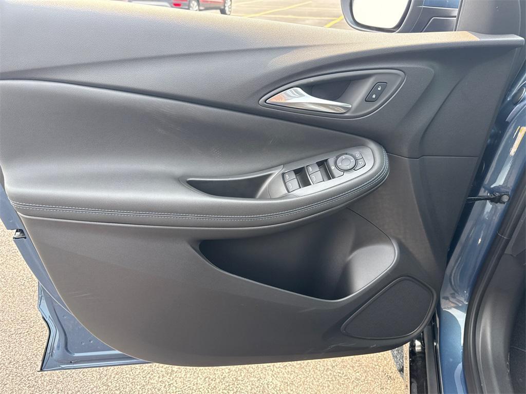 new 2026 Buick Encore GX car, priced at $27,750