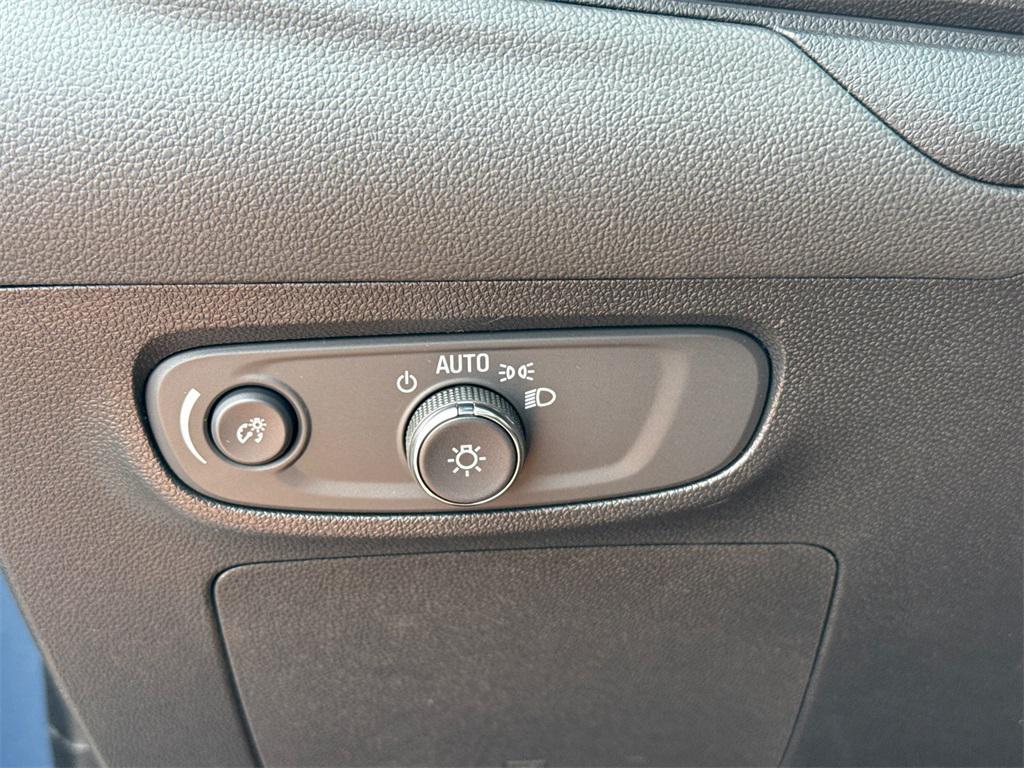 new 2026 Buick Encore GX car, priced at $27,750